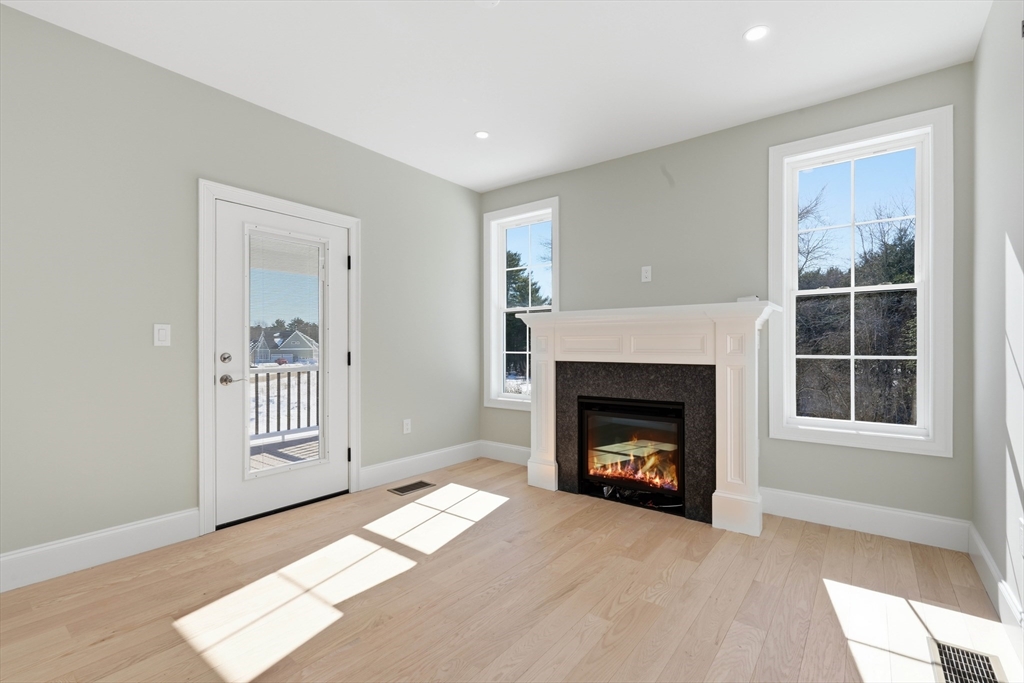 66 Parish Road, Unit 4R Georgetown, MA 01922 - Photo 23 of 42