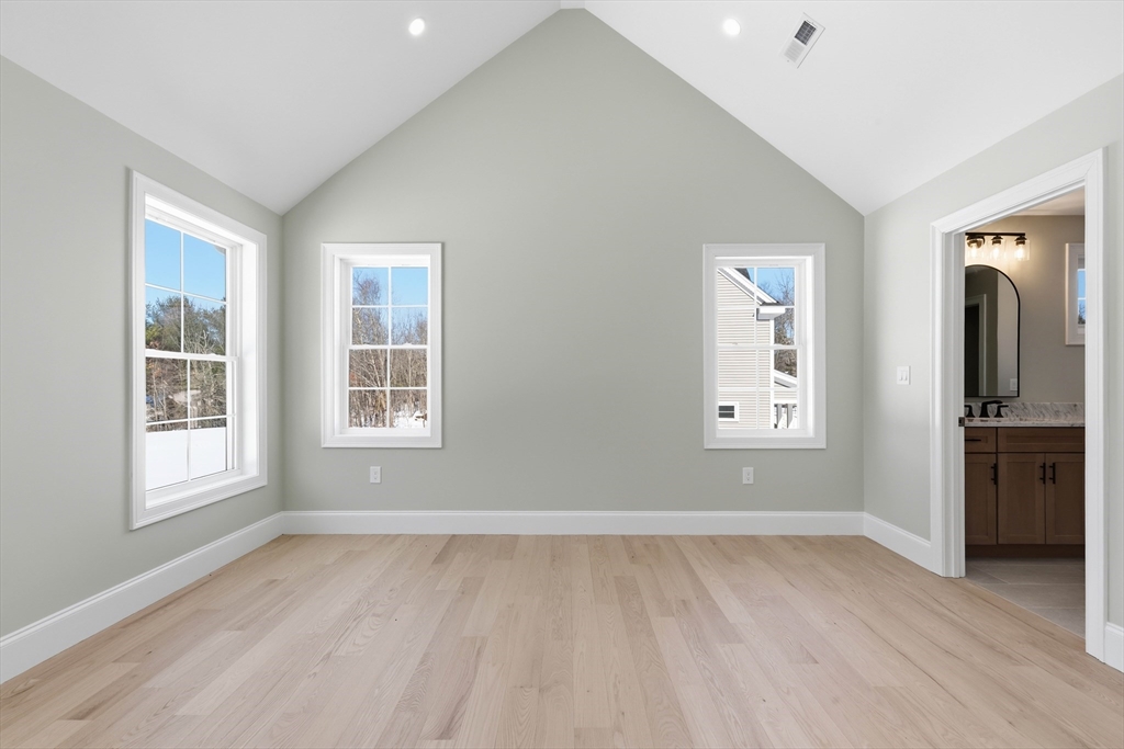 66 Parish Road, Unit 4R Georgetown, MA 01922 - Photo 26 of 42