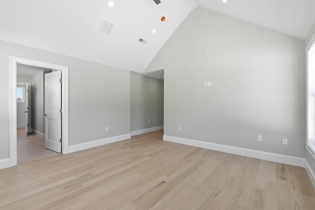 66 Parish Road, Unit 4R Georgetown, MA 01922 - Photo 27 of 42