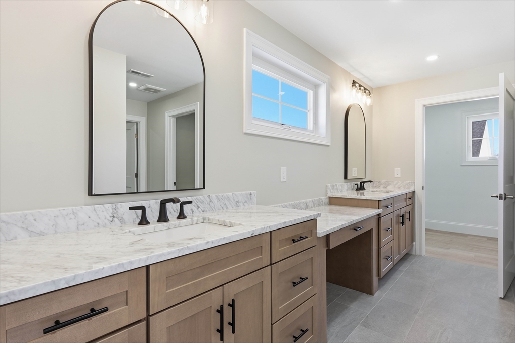 66 Parish Road, Unit 4R Georgetown, MA 01922 - Photo 28 of 42