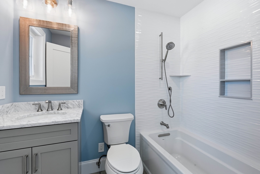 66 Parish Road, Unit 4R Georgetown, MA 01922 - Photo 37 of 42