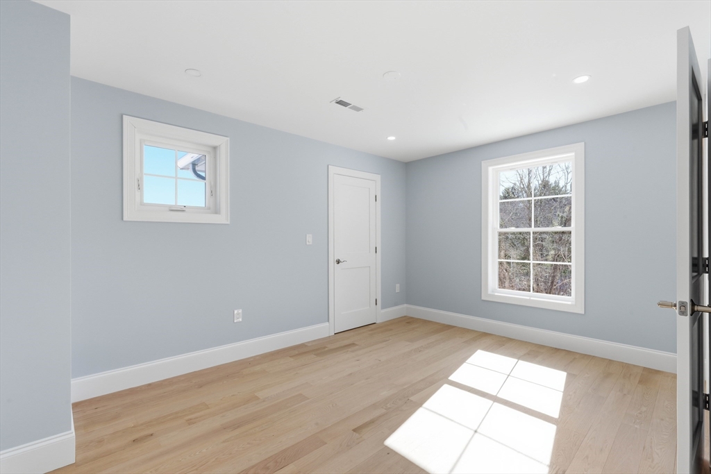 66 Parish Road, Unit 4R Georgetown, MA 01922 - Photo 38 of 42