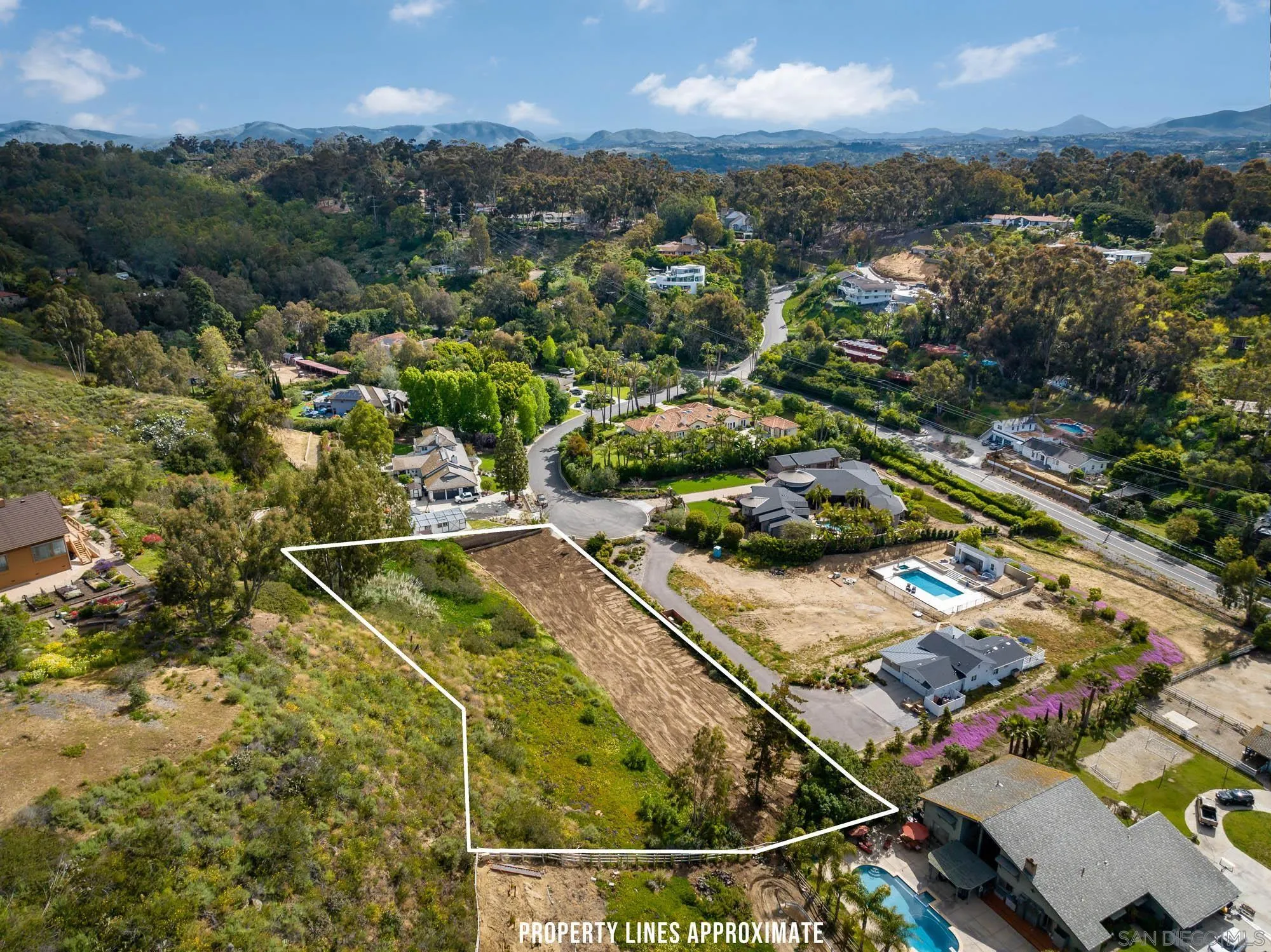 15179 Rancho Real, Unit 18 Del Mar, CA 92014 - Photo 13 of 16 Gallery Image 13