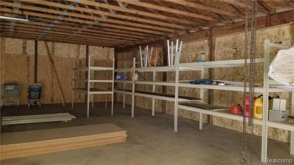 8991 Earhart Road South Lyon, MI 48178 - Photo 15 of 29 Gallery Image 15