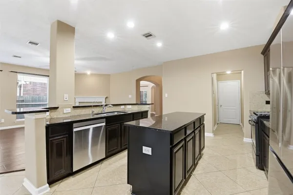 $3,100 | 24938 Crystal Stone Lane, Katy, TX 77494