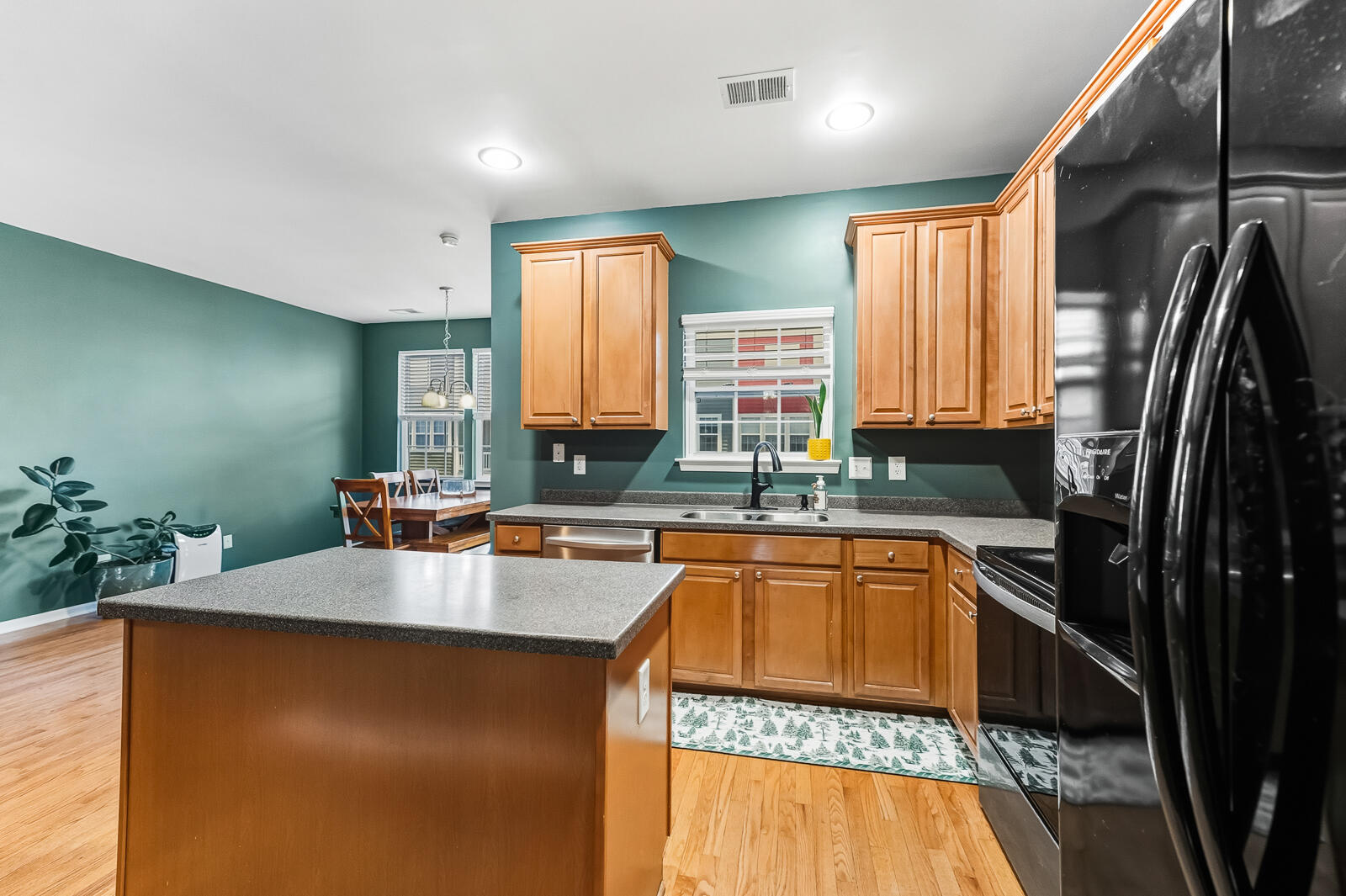 9038 Parlor Drive Ladson, SC 29456 - Photo 3 of 22 9038 Parlor Dr 14 of 39