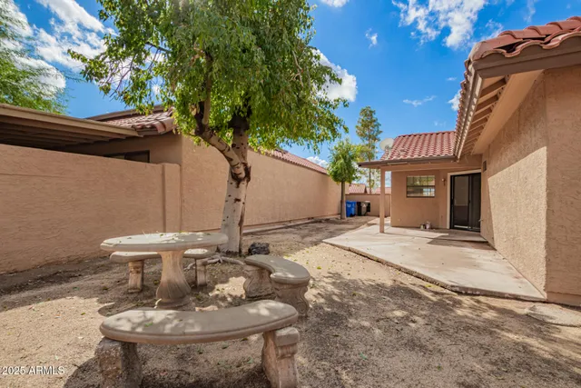 $2,190 | 4346 East Sandia Street, Unit 5815, Phoenix, AZ 85044