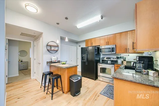 $399,900 | 1463 West Grand Avenue, Unit 104, Boise, ID 83702