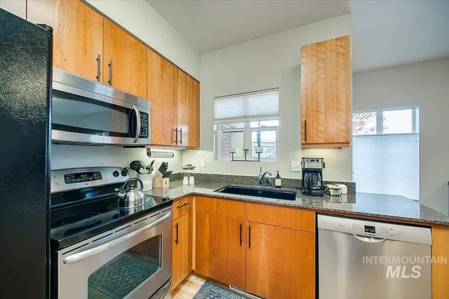 $399,900 | 1463 West Grand Avenue, Unit 104, Boise, ID 83702