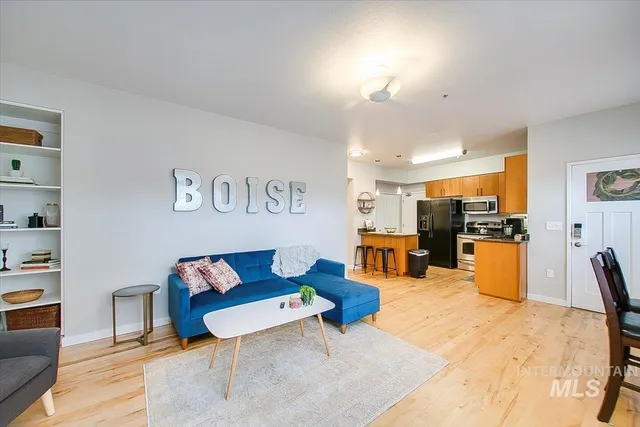 $399,900 | 1463 West Grand Avenue, Unit 104, Boise, ID 83702
