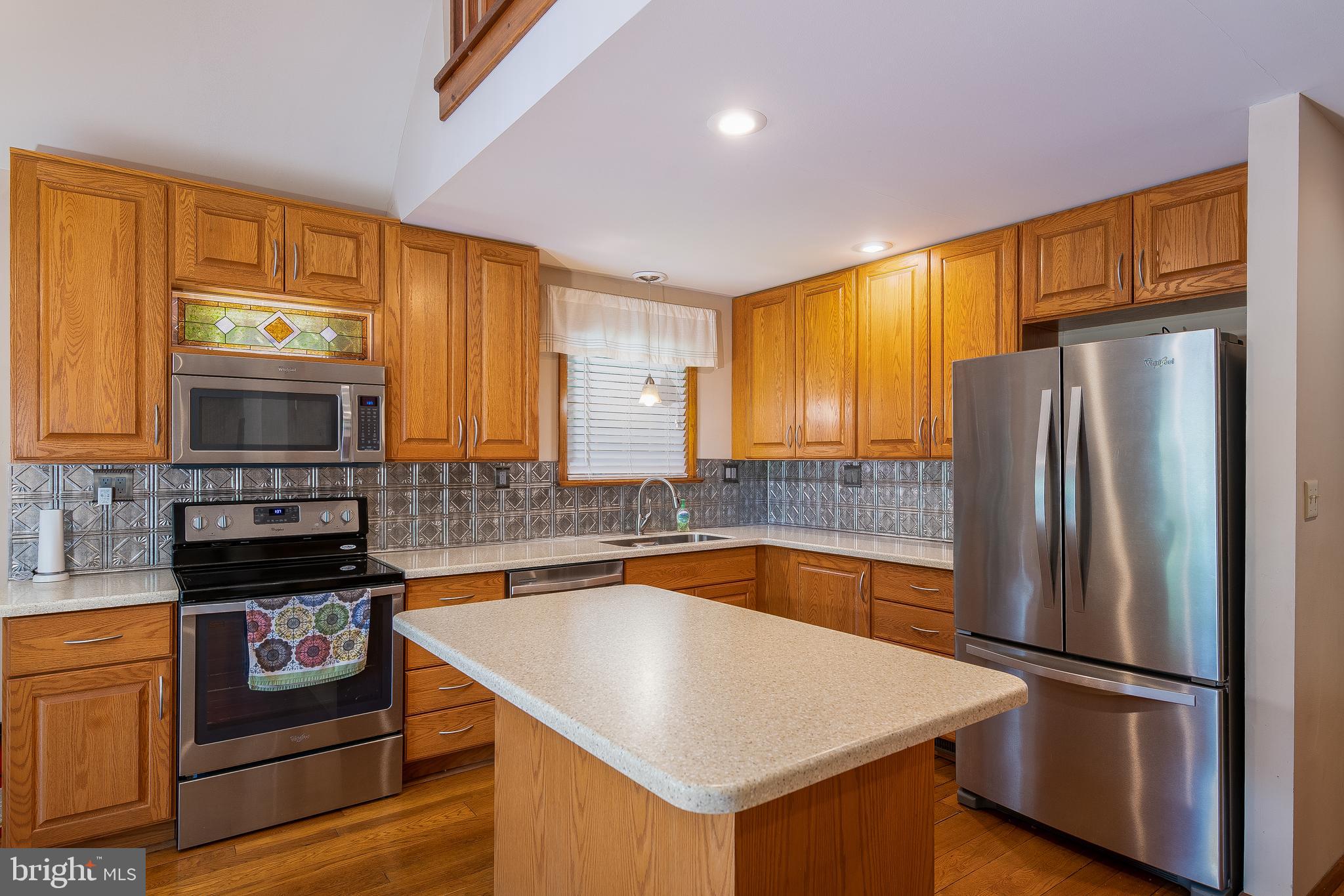 84 Forgedale Road Fleetwood, PA 19522 - Photo 4 of 25 Gallery Image 4