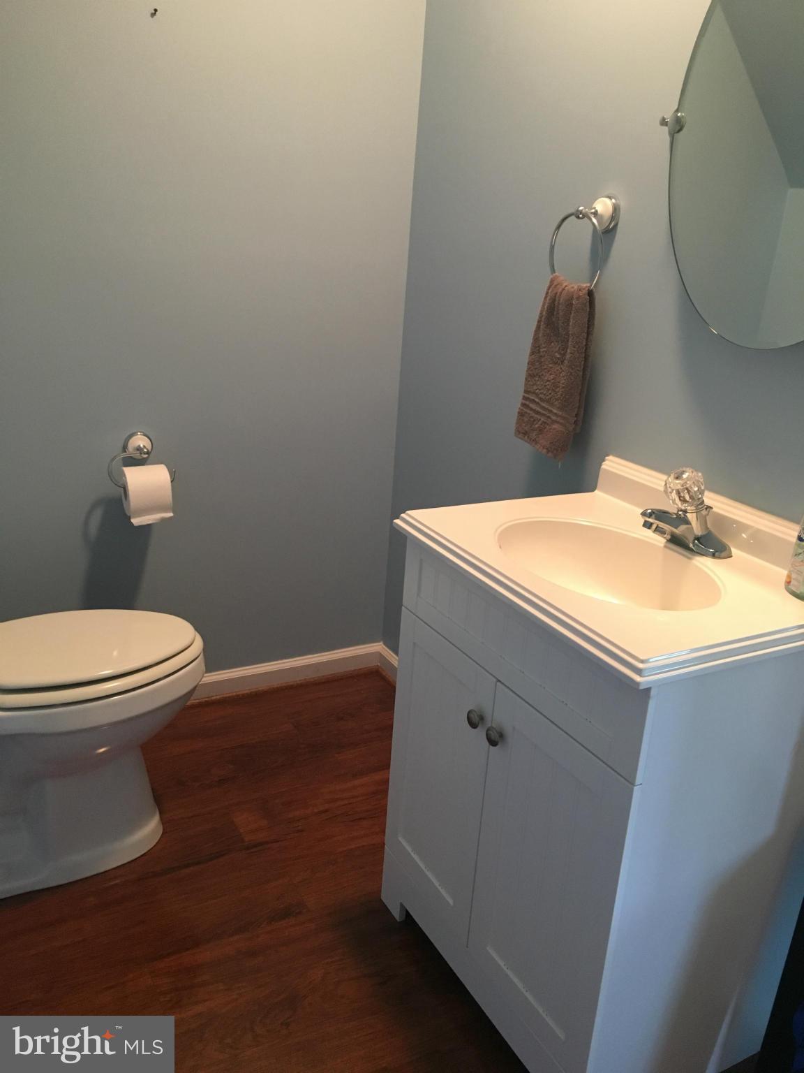 6314 Statum Road Preston, MD 21655 - Photo 8 of 18 1/2 bath off family room