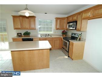 57 Henry Road Fleetwood, PA 19522 - Photo 3 of 12 Gallery Image 3