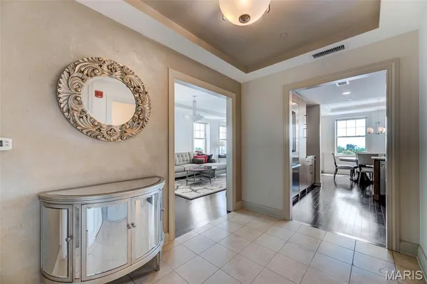 $4,200 | 232 North Kingshighway Boulevard, Unit 1102, St. Louis, MO 63108