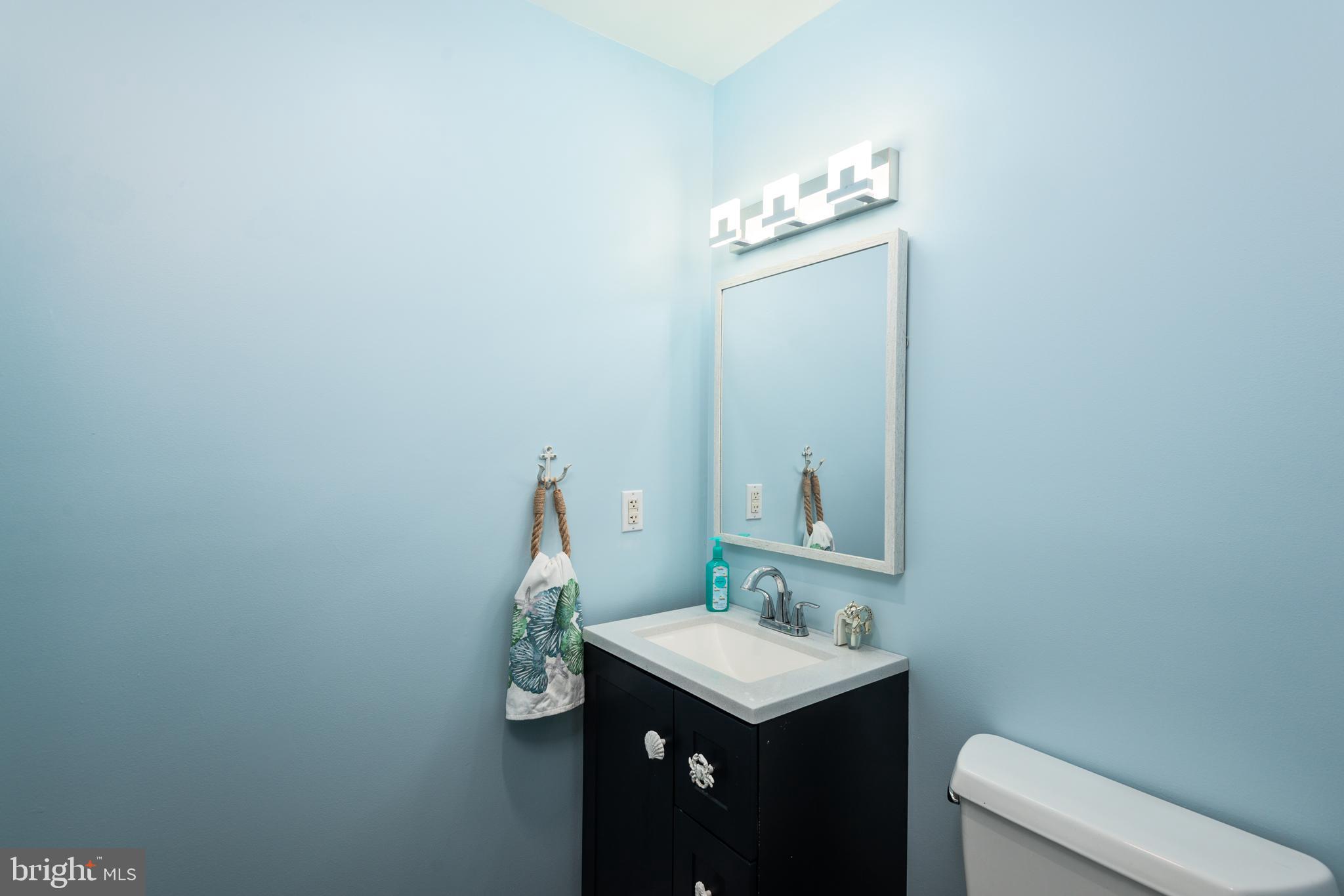 105 Barren Ridge Road Chester, MD 21619 - Photo 18 of 46 Main floor powder room