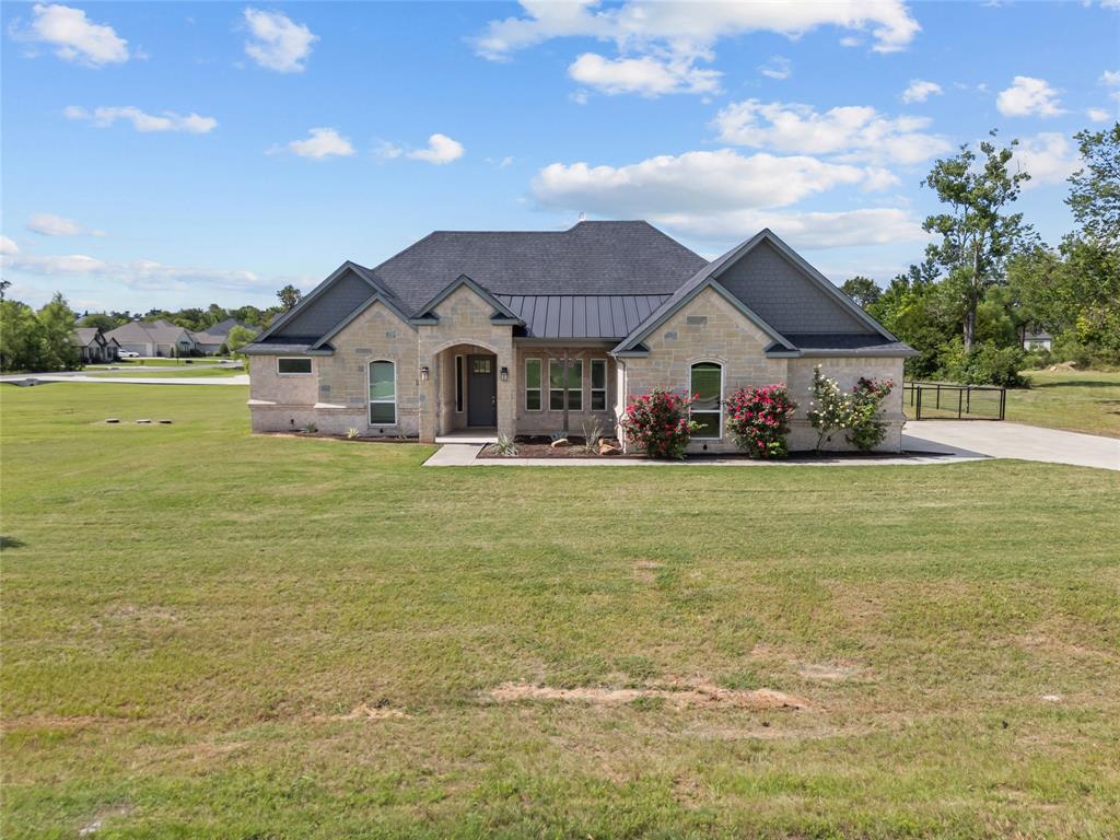 103 Maudy Ln. Lane Springtown, TX 76082 - Photo 2 of 35