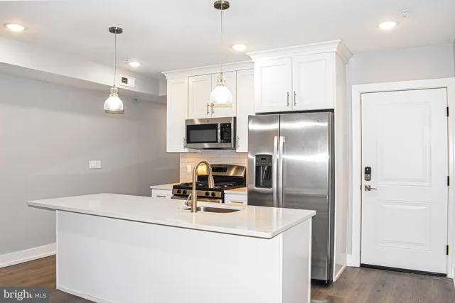 $4,125,000 | 1517 North Stillman Street, Philadelphia, PA 19121