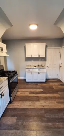 $1,400 | 53 Merrimac Street, Unit 3E, New Bedford, MA 02740