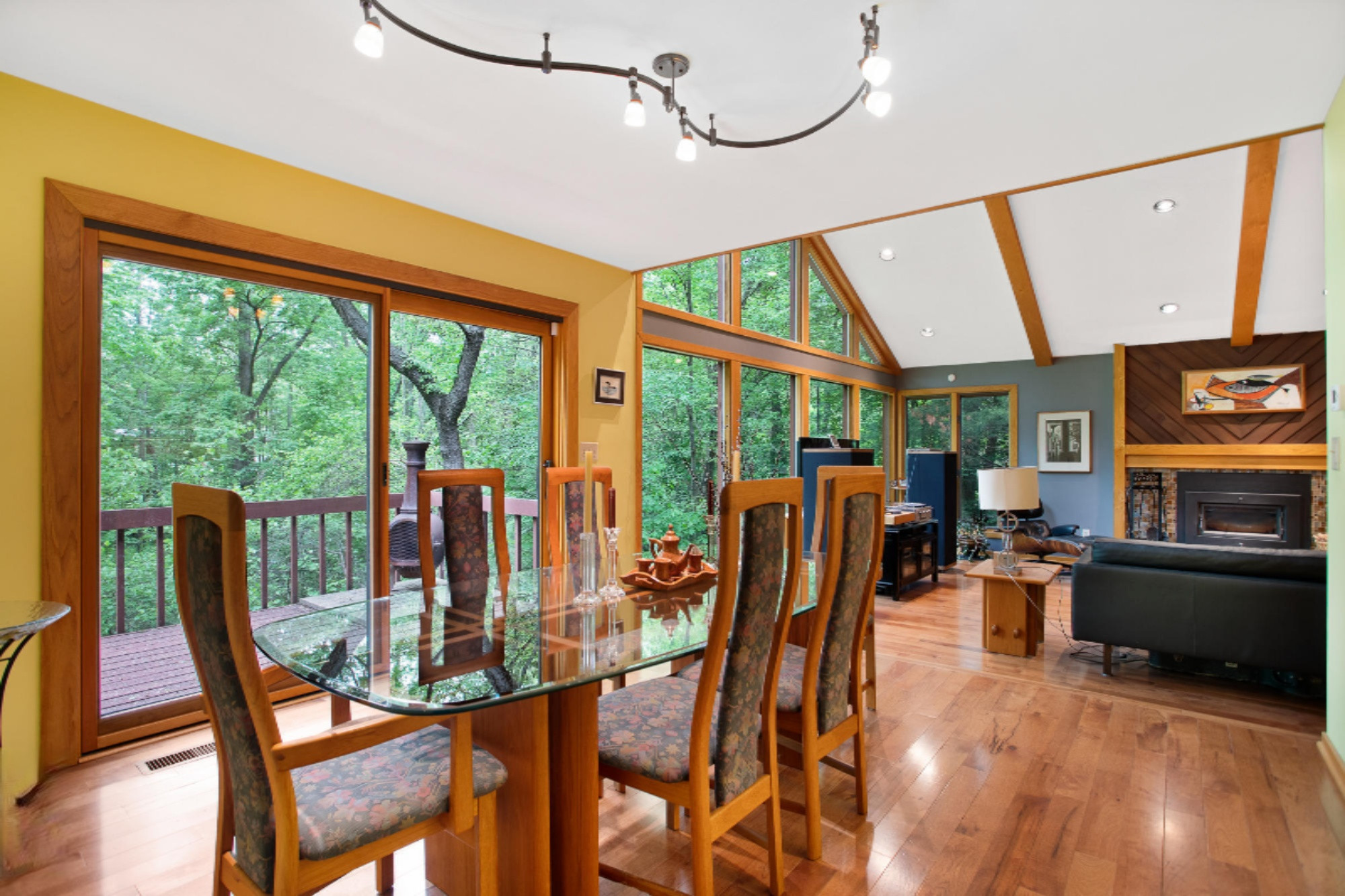 644 Graafschap Road Holland, MI 49423 - Photo 5 of 39 644 Graafschap Rd, Holland, 49423-28
