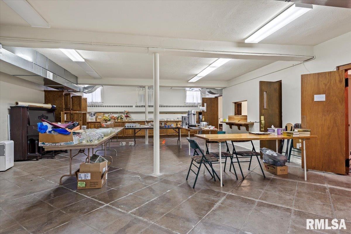 111 South Church Street Virden, IL 62690 - Photo 37 of 52