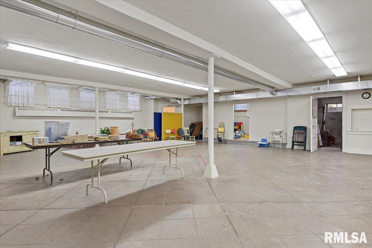 111 South Church Street Virden, IL 62690 - Photo 39 of 52