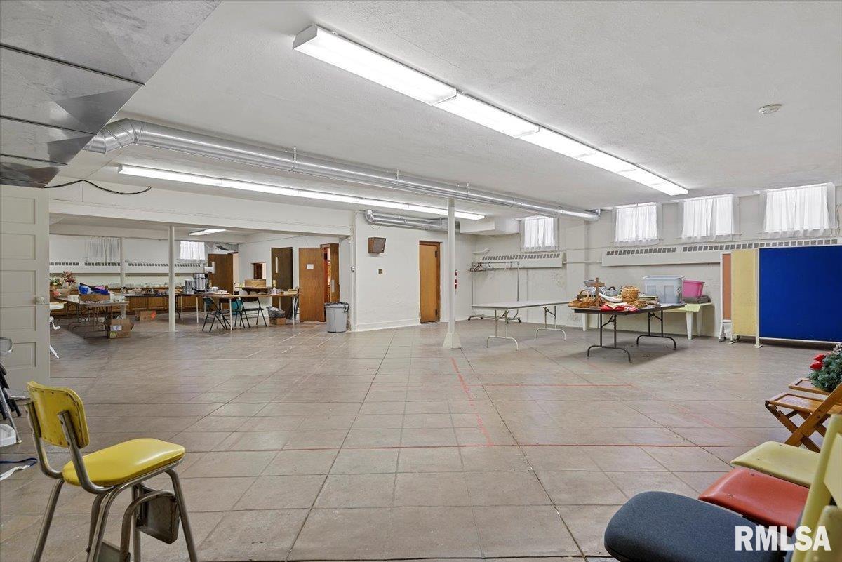 111 South Church Street Virden, IL 62690 - Photo 40 of 52