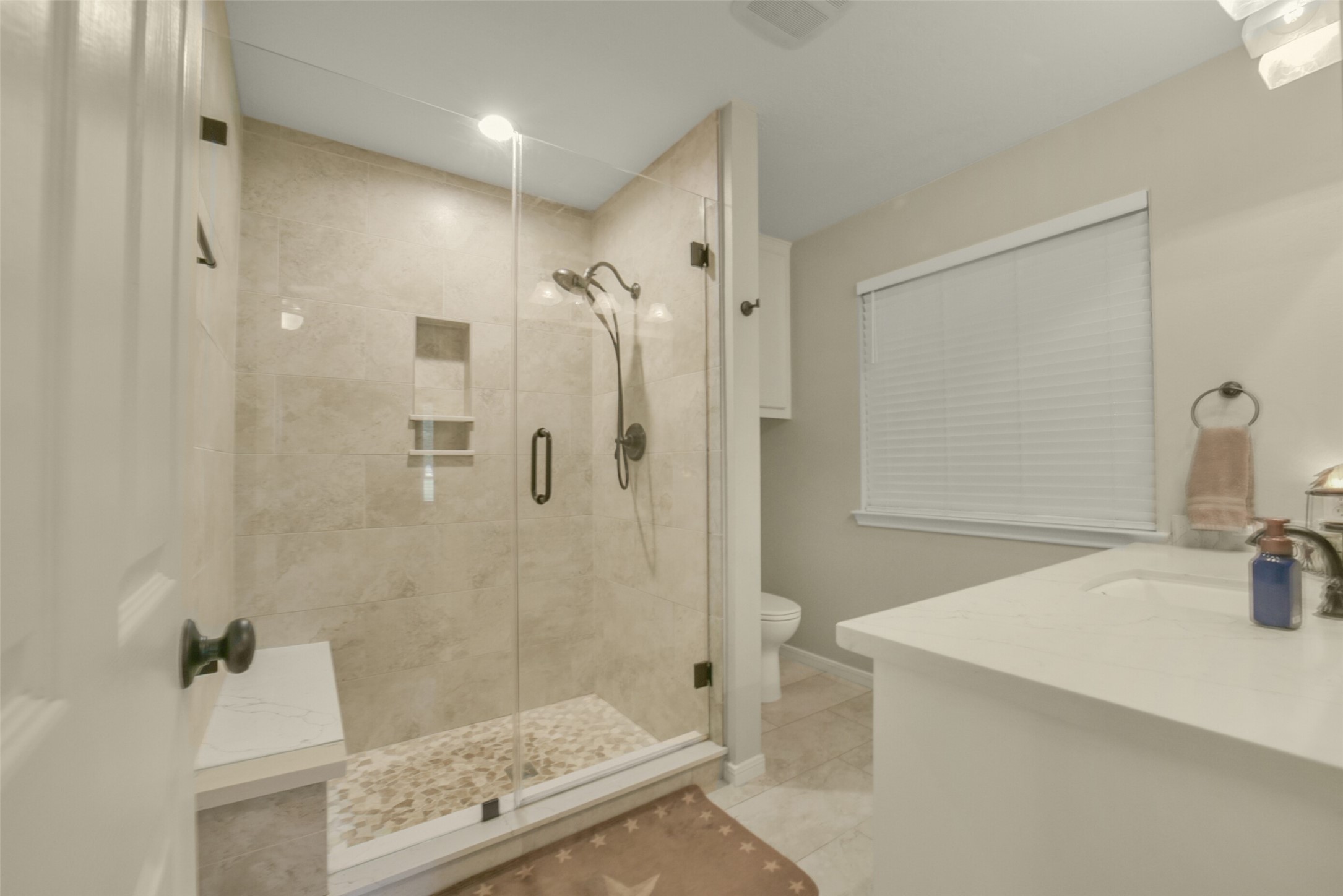 29103 Quail Nest Road Hockley, TX 77447 - Photo 14 of 49 Primary bath - stand up shower