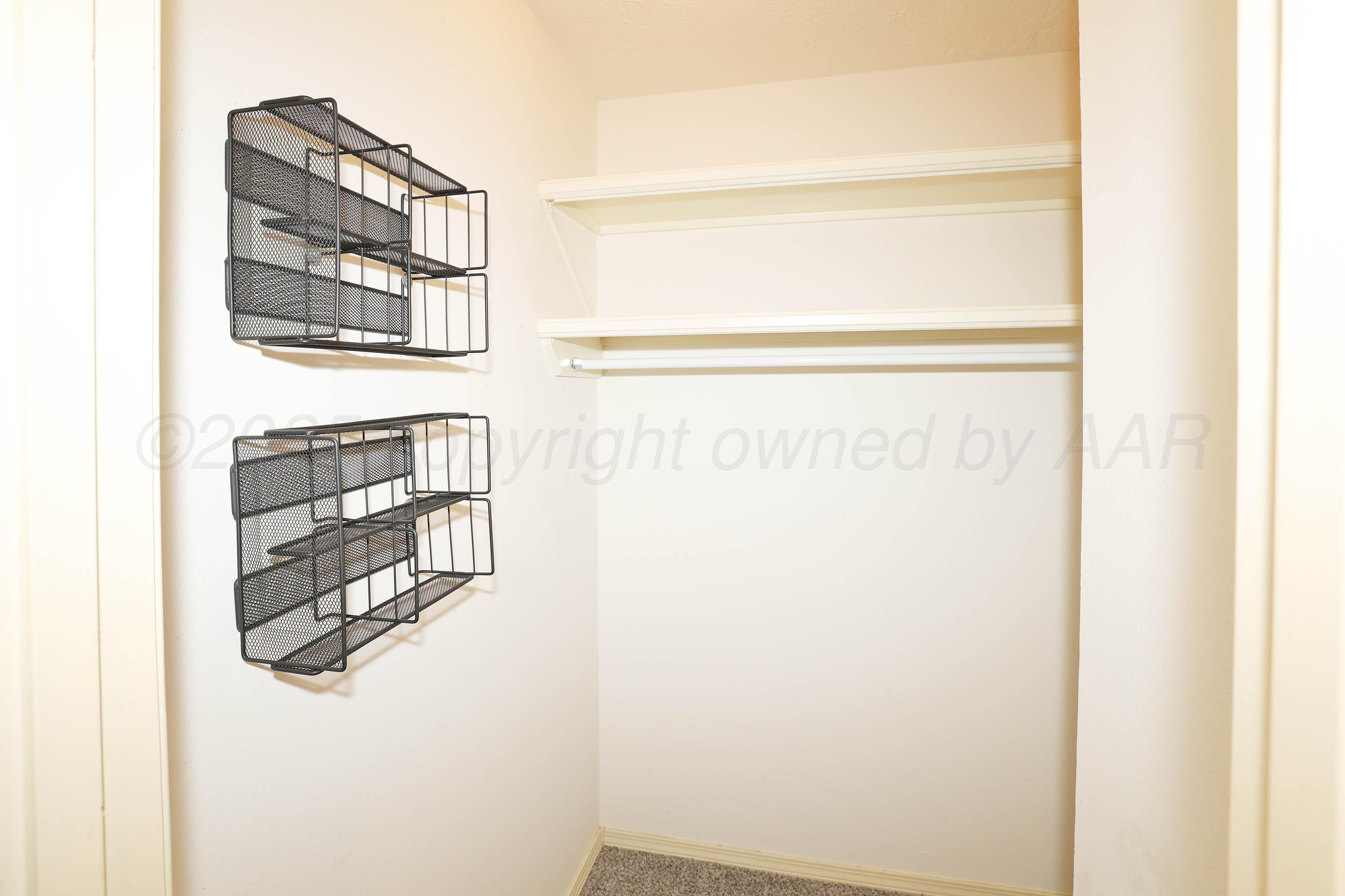 1615 South Bryan Street, Unit 19 Amarillo, TX 79102 - Photo 27 of 54 27-Primary Closet