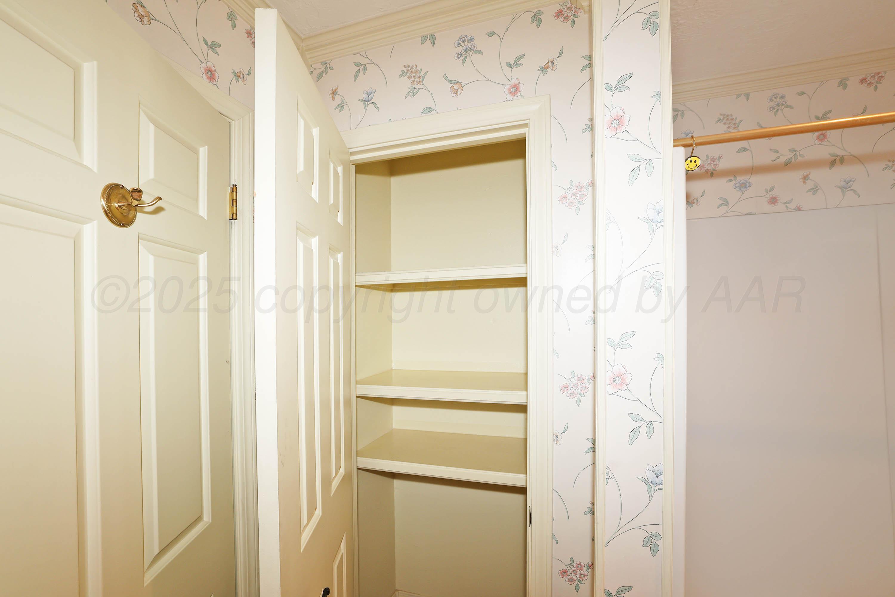 1615 South Bryan Street, Unit 19 Amarillo, TX 79102 - Photo 48 of 54 48-3rd Bedroom Bath Linen Closet