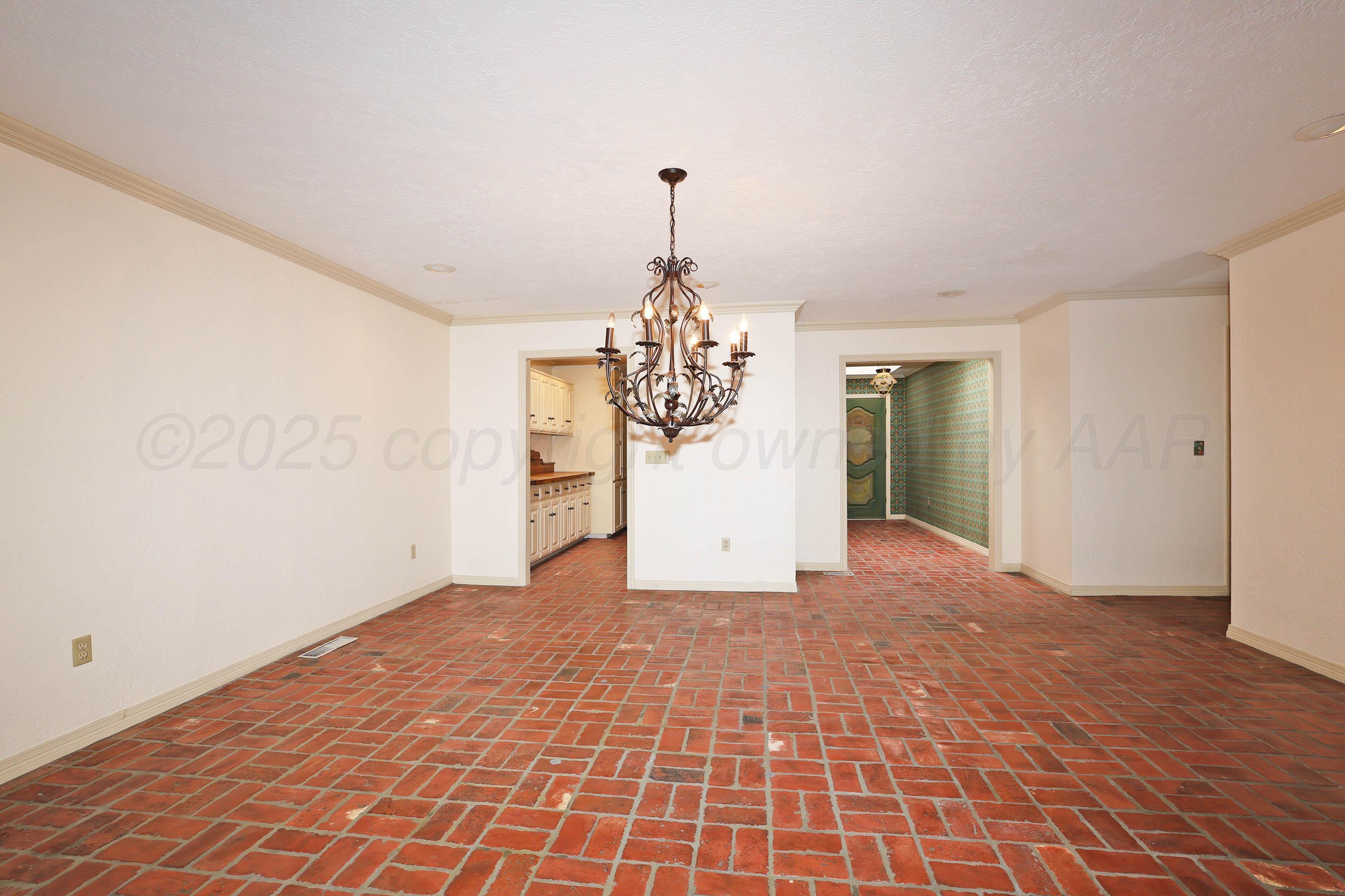 1615 South Bryan Street, Unit 19 Amarillo, TX 79102 - Photo 10 of 54 11-Dining Area