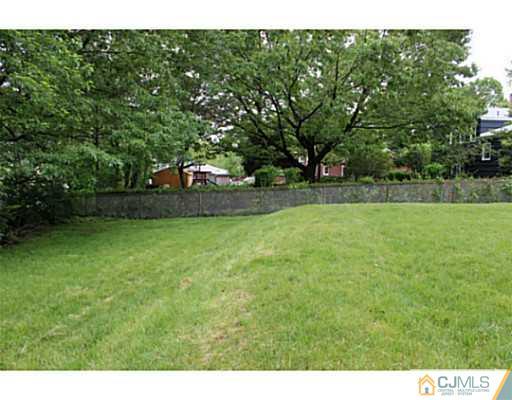 16 Larchmont Road Edison, NJ 08837 - Photo 25 of 25 Gallery Image 25