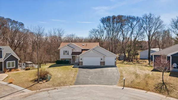 $359,900 | 670 6th Street Southeast, Cokato, MN 55321