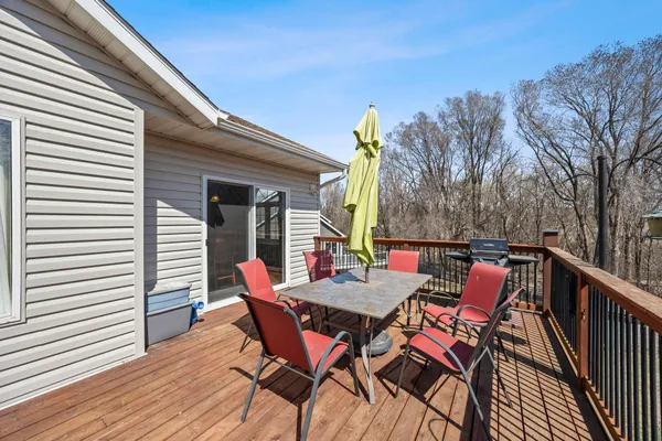 $359,900 | 670 6th Street Southeast, Cokato, MN 55321