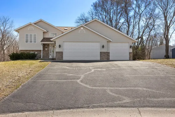 $359,900 | 670 6th Street Southeast, Cokato, MN 55321