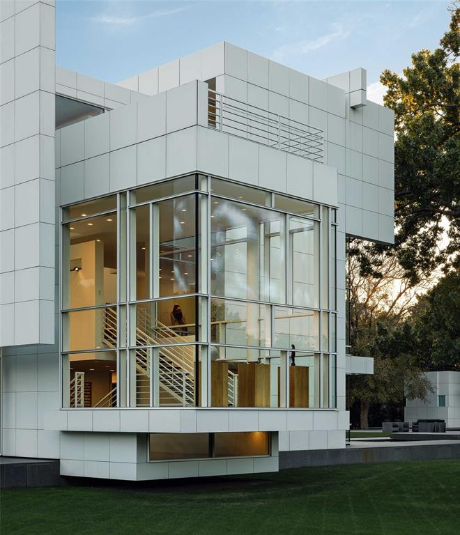 8605 Preston Road Dallas, TX 75225 - Photo 24 of 40 a view of a large building