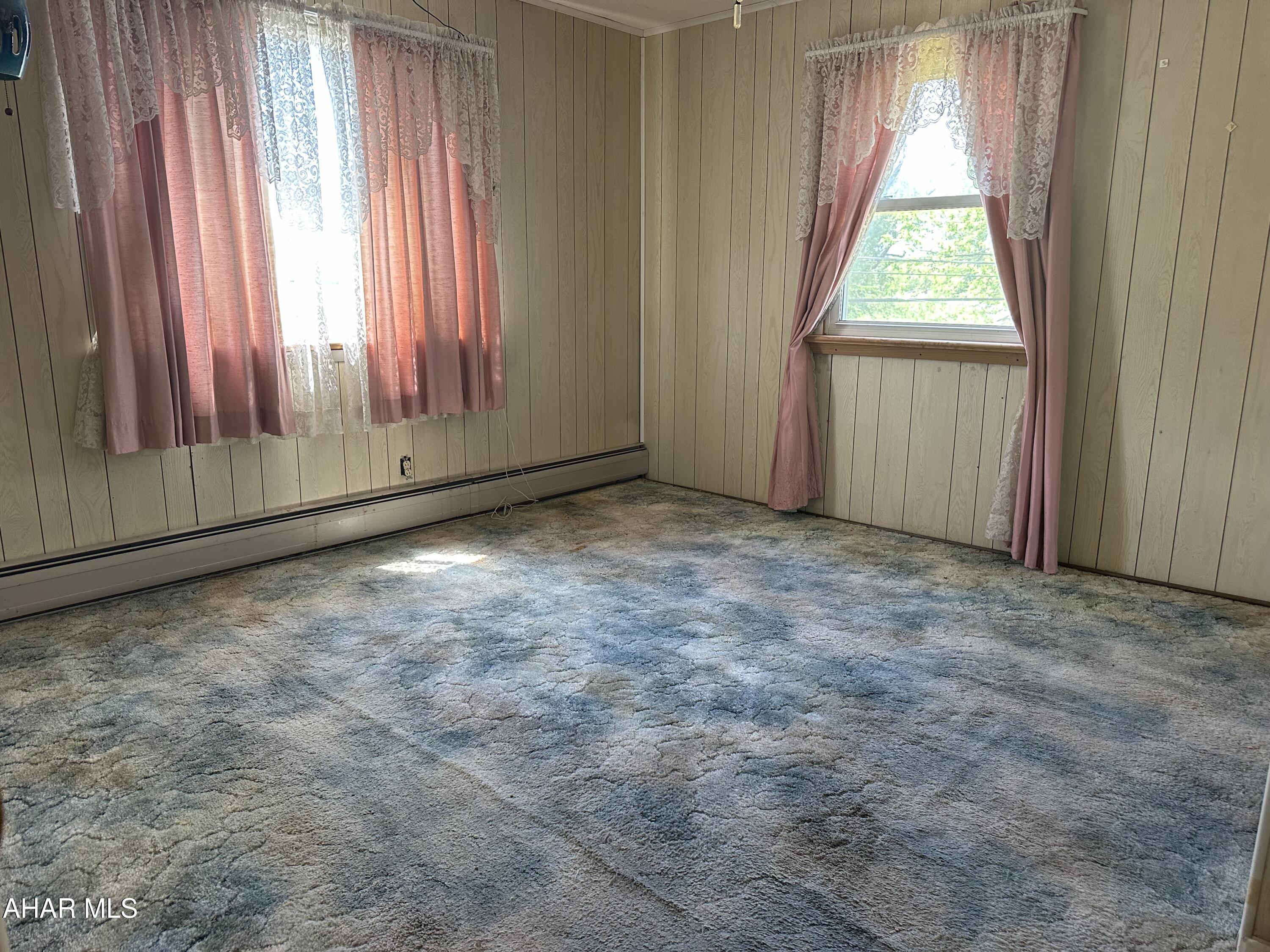 1562 West Loop Road Hollidaysburg, PA 16648 - Photo 3 of 30