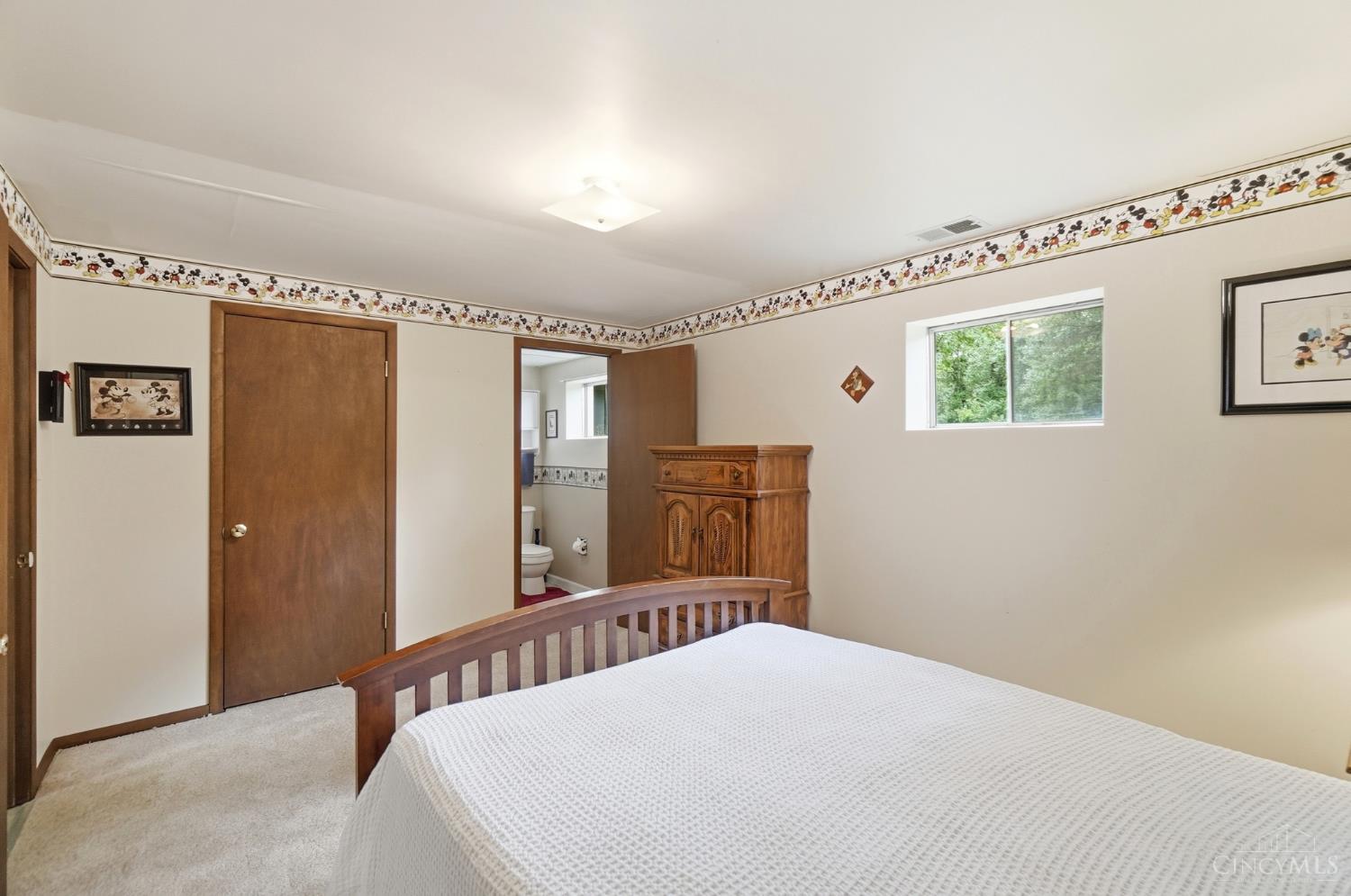 1460 Ebenezer Road Cincinnati, OH 45233 - Photo 50 of 61