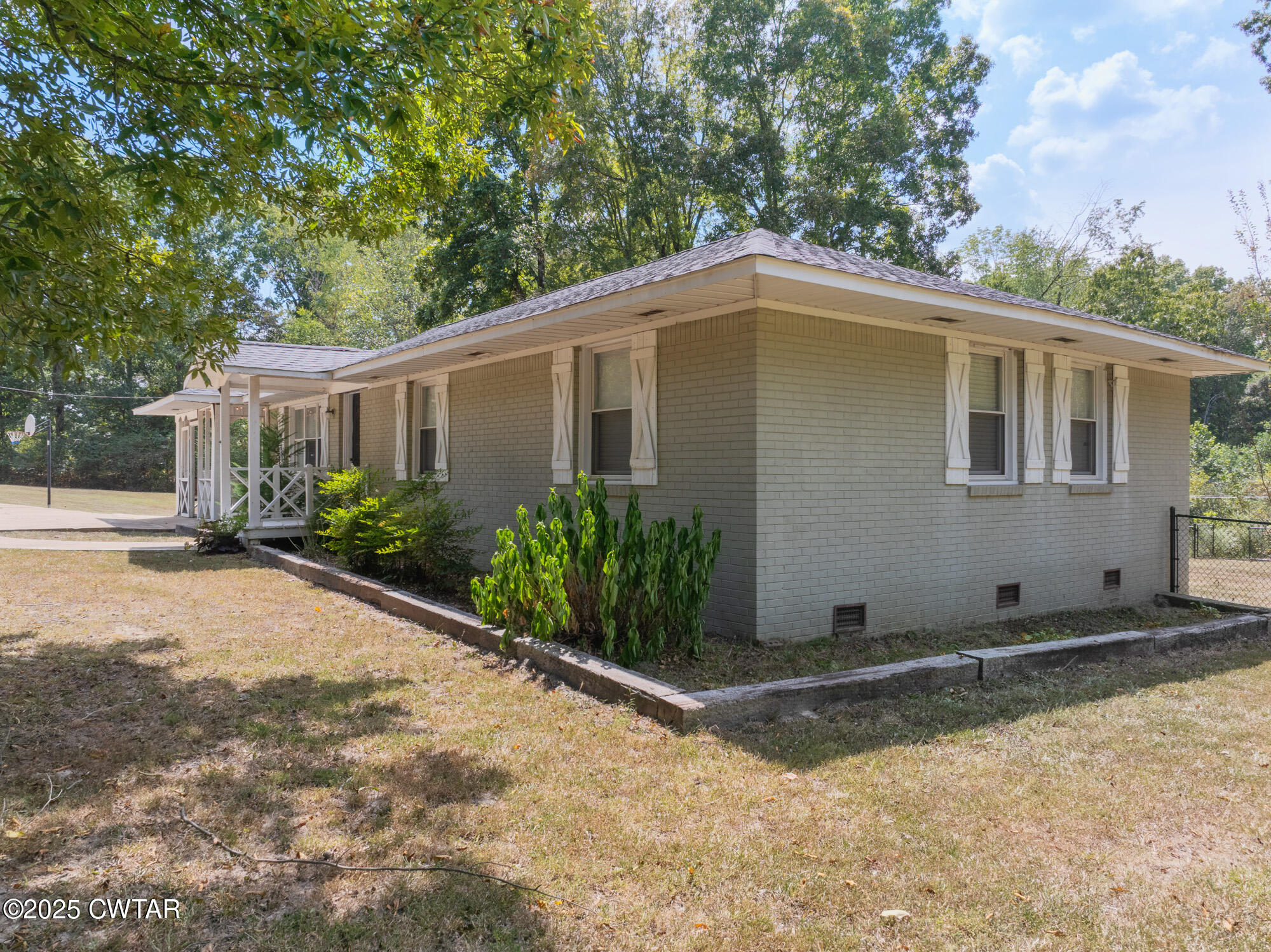 7028 3 Way Road Decaturville, TN 38329 - Photo 14 of 31 DJI_20250903134253_0478_D
