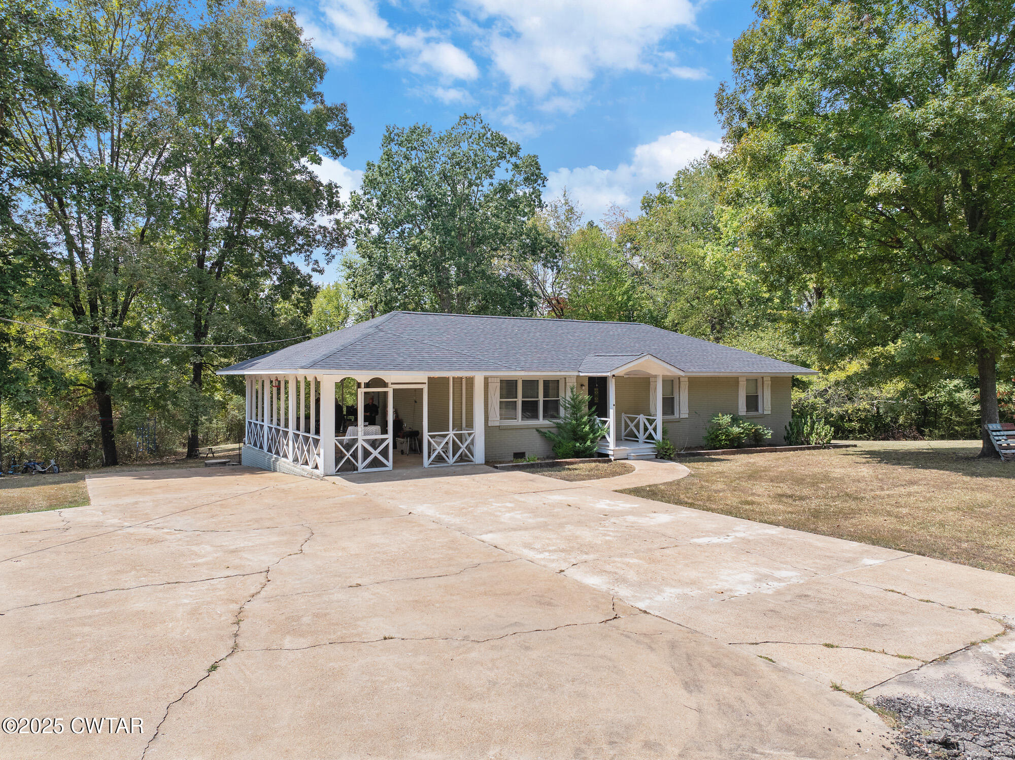 7028 3 Way Road Decaturville, TN 38329 - Photo 18 of 31 DJI_20250903133559_0459_D