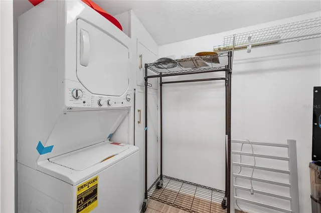 $1,400 | 4218 Lake Hancock Road, Lakeland, FL 33812