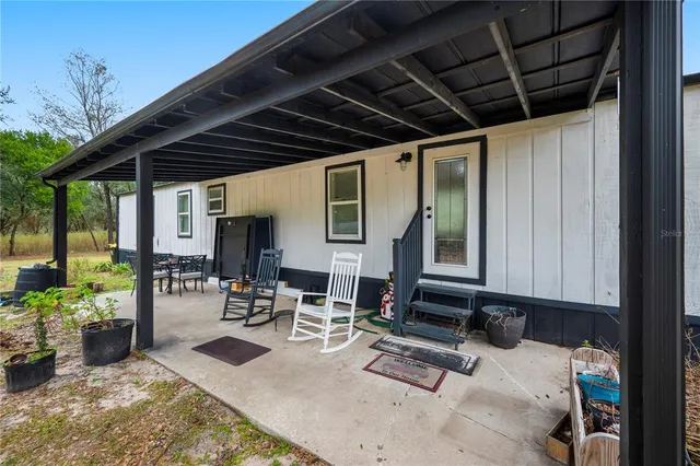 $1,400 | 4218 Lake Hancock Road, Lakeland, FL 33812