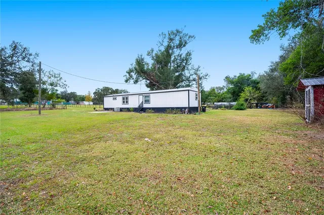$1,400 | 4218 Lake Hancock Road, Lakeland, FL 33812