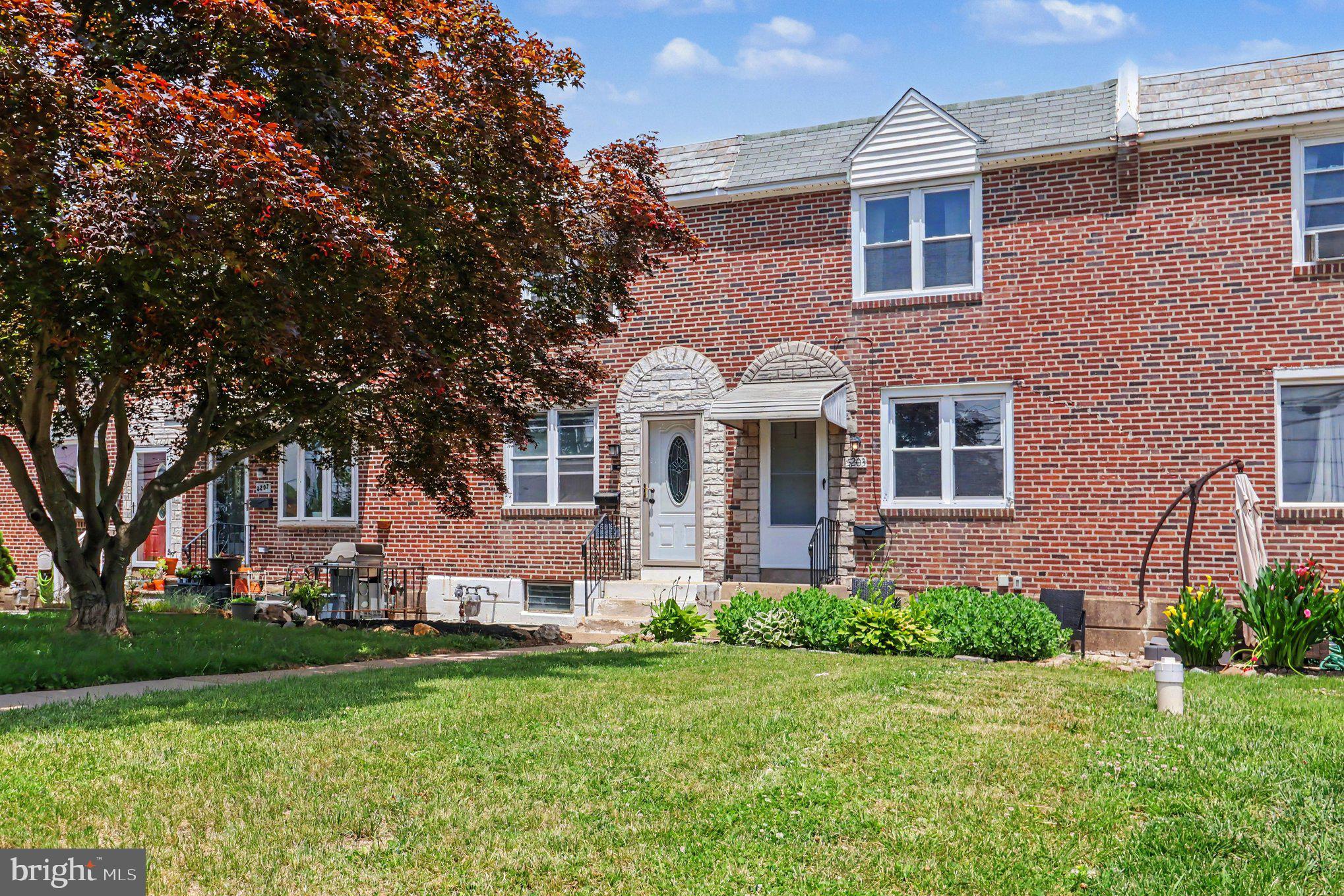 5203 North Springfield Road Clifton Heights, PA 19018 - Photo 3 of 26