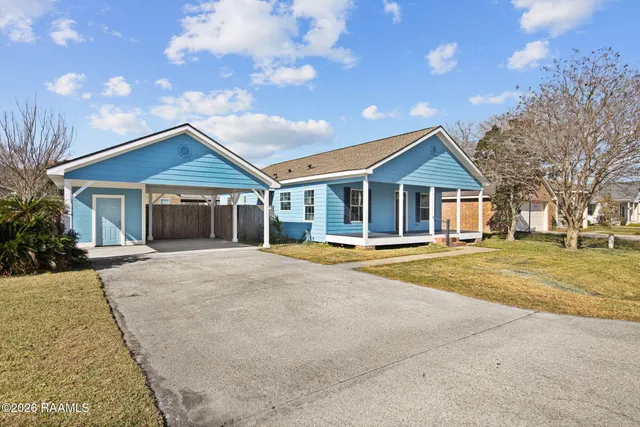 $185,000 | 117 Stoneburg Drive, Duson, LA 70529