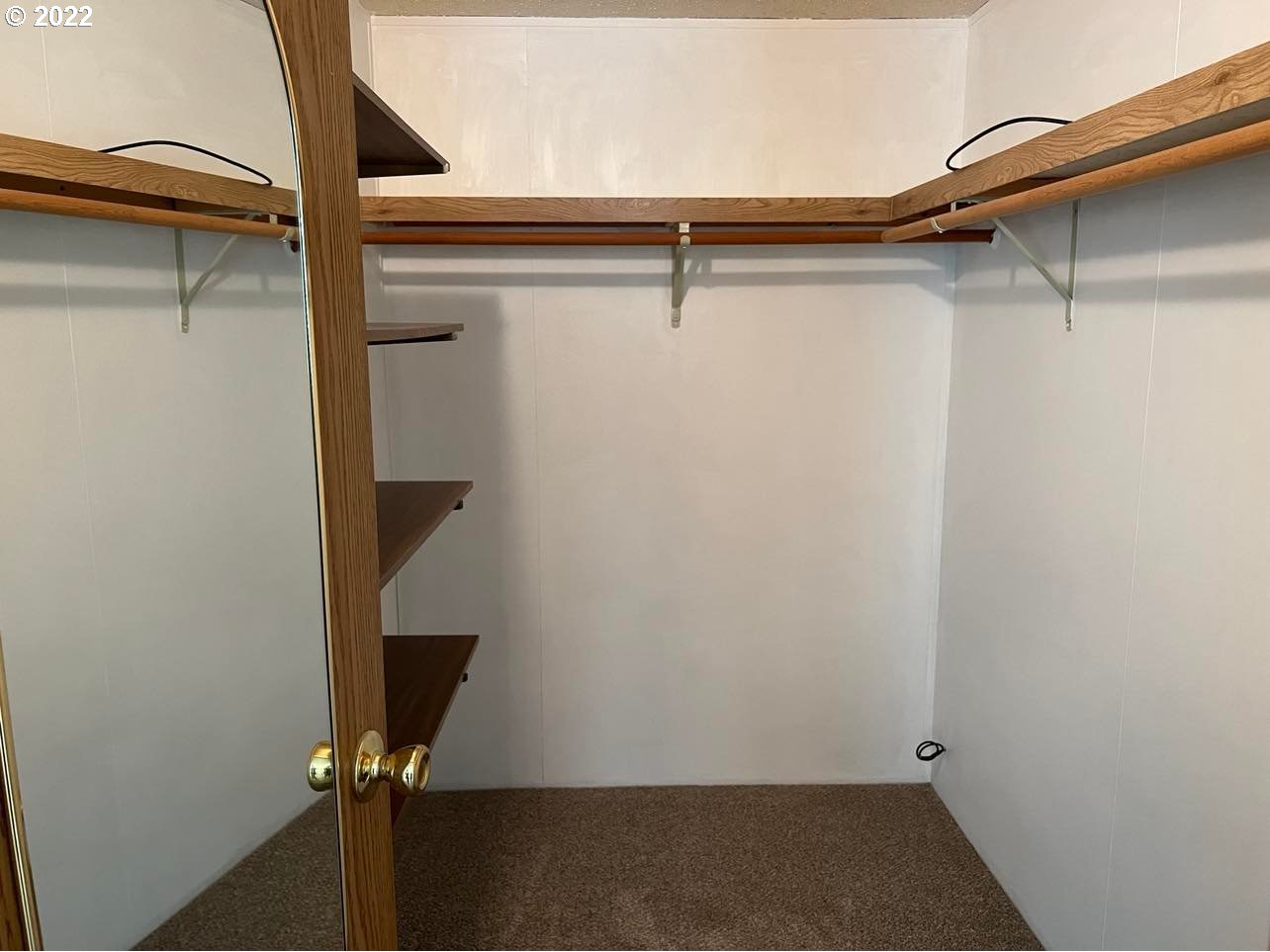 1962 McDonald Court Springfield, OR 97477 - Photo 9 of 18 Bedroom, Owner's Suite