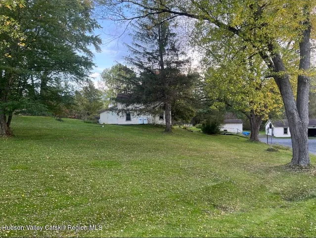 $379,900 | 675 Sr 81, Climax, NY 12042