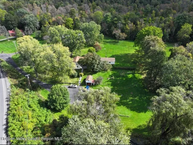 $379,900 | 675 Sr 81, Climax, NY 12042