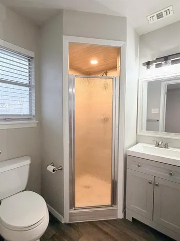 $1,695 | 549 Northwest Hillery Street, Burleson, TX 76028