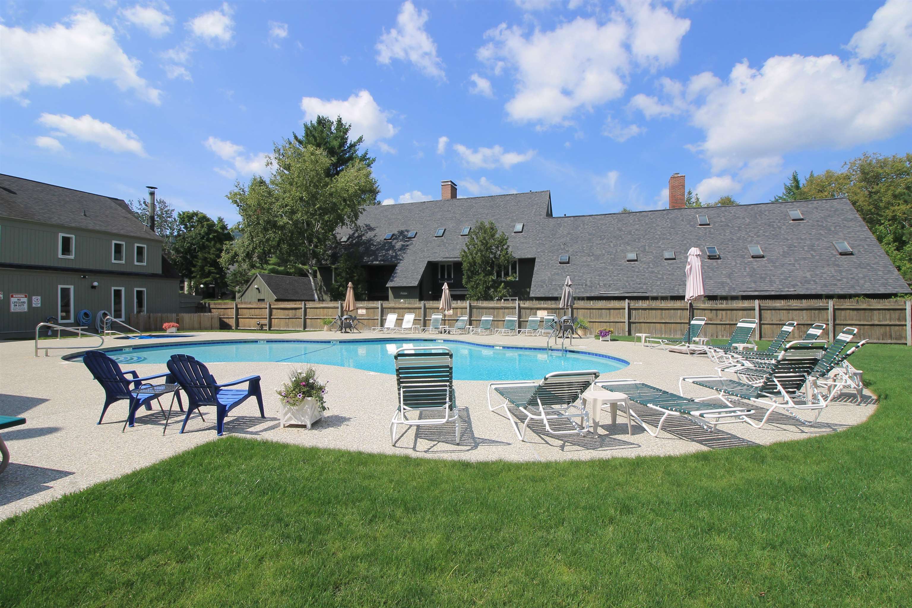 12 Davos Way, Unit 5 Waterville Valley, NH 03215 - Photo 10 of 23 Gallery Image 10