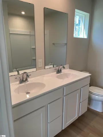 $2,075 | 247 Sarnesfield Way, Greenville, SC 29605